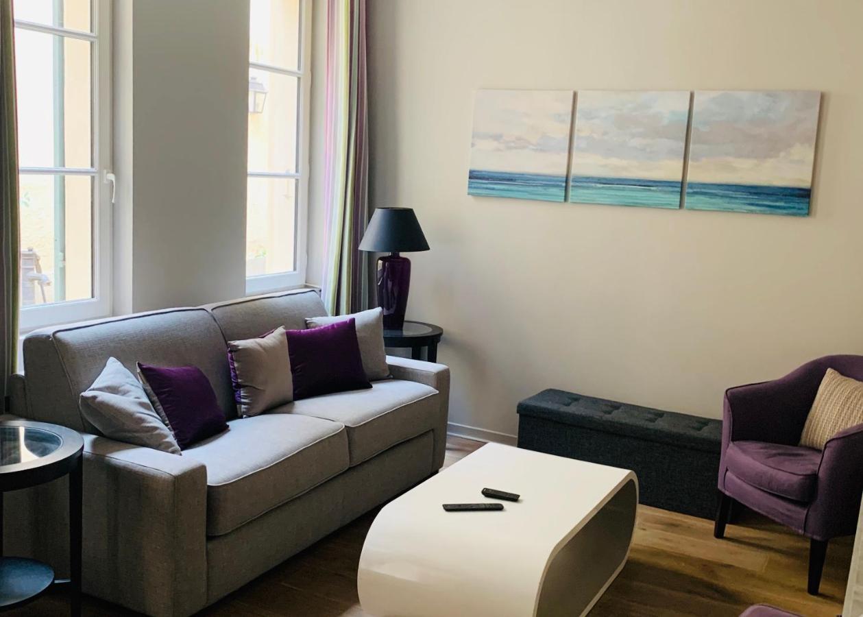 Appartement Versailles Quartier Notre Dame Au Pied Du Chateau Avec Parking Dış mekan fotoğraf