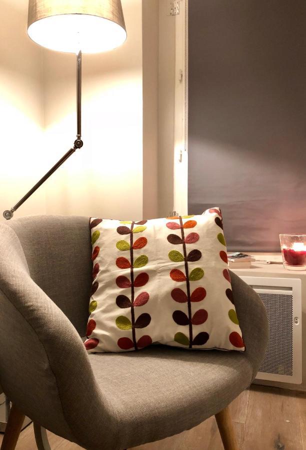 Appartement Versailles Quartier Notre Dame Au Pied Du Chateau Avec Parking Dış mekan fotoğraf