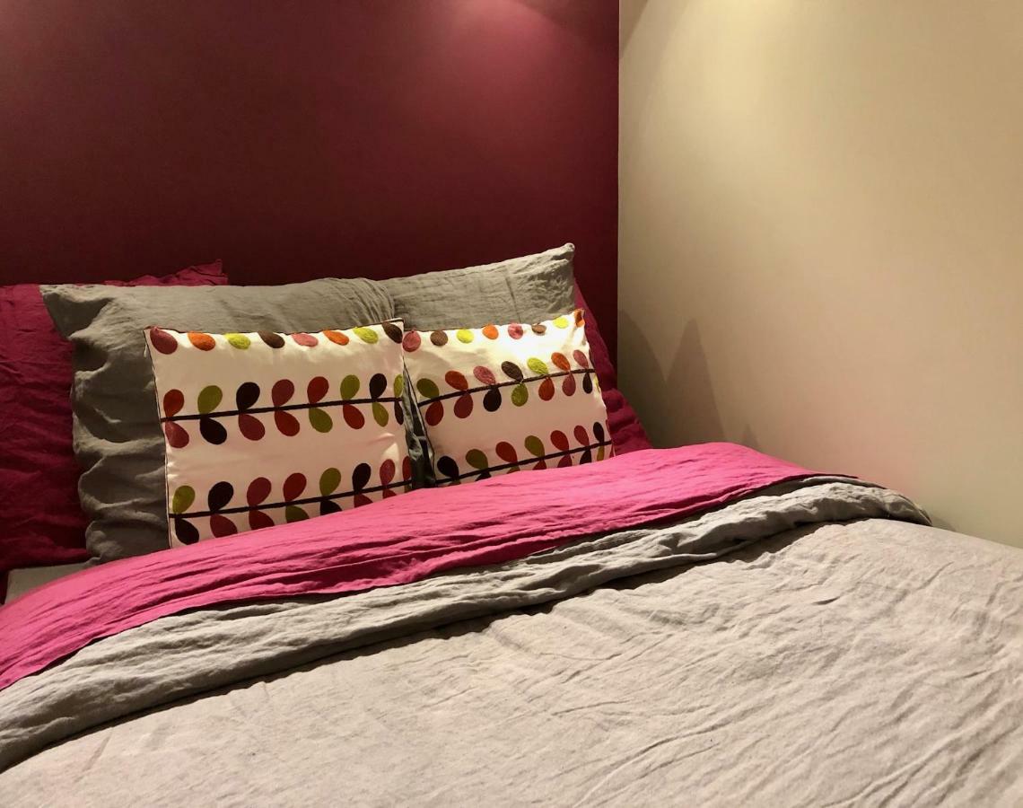 Appartement Versailles Quartier Notre Dame Au Pied Du Chateau Avec Parking Dış mekan fotoğraf